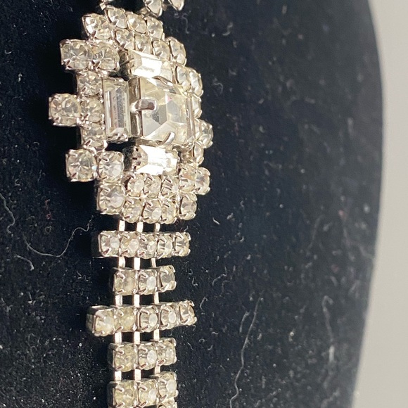 Vintage Crystal Necklace - Picture 3 of 5